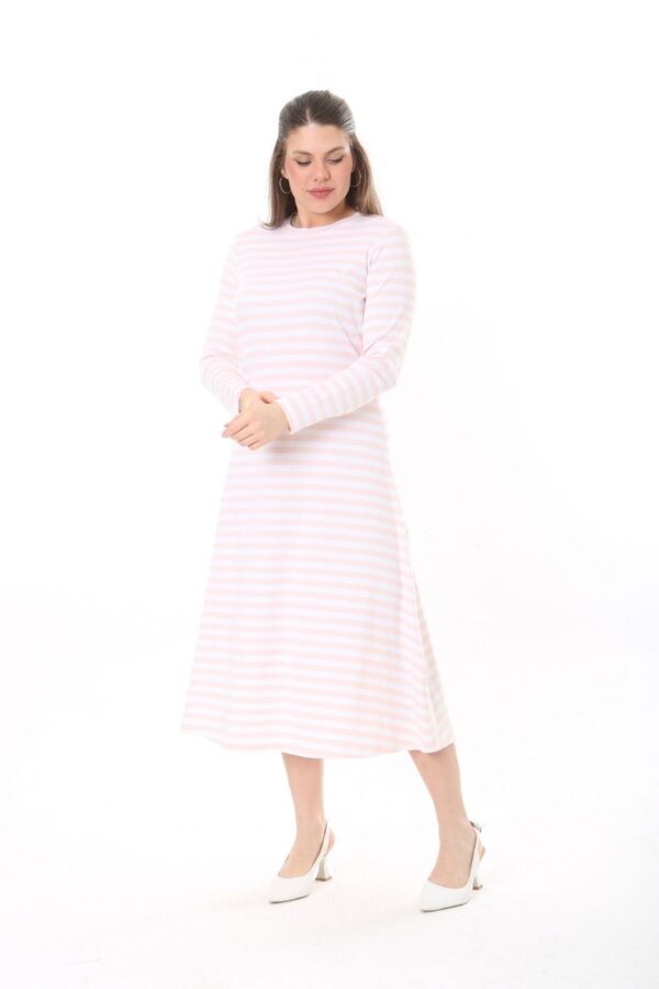 Long Round Necked Cotton/Polyester Maxi Dress