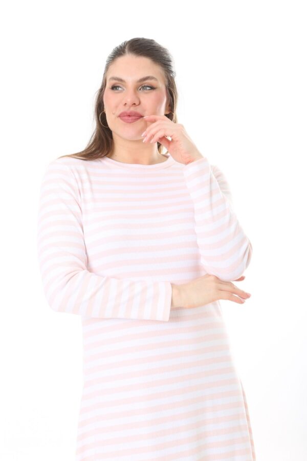 Long Round Necked Cotton/Polyester Maxi Dress