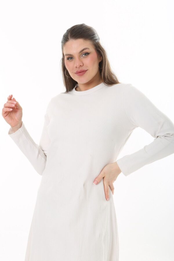 Long Round Necked Cotton/Polyester Maxi Dress