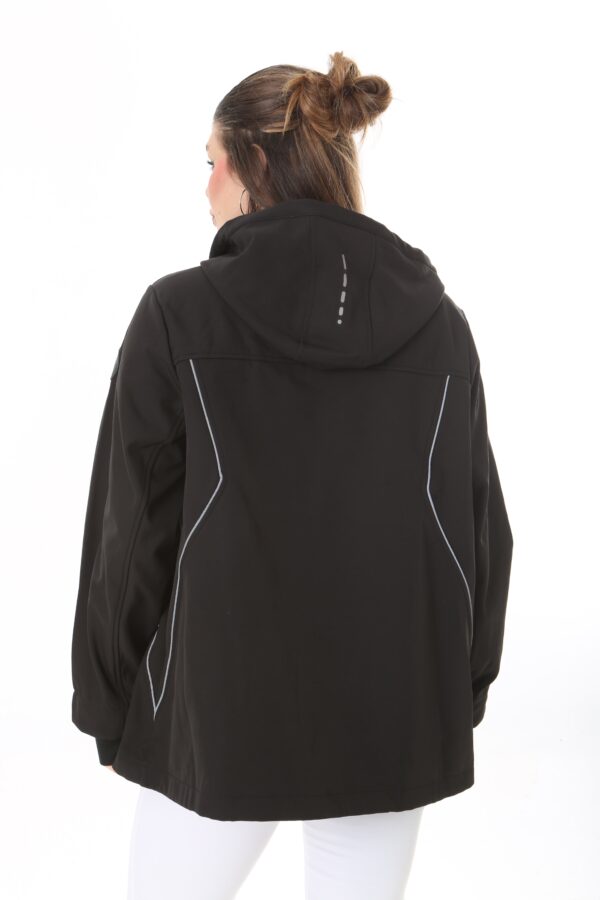 Oversized Waterproof Active Wear Jackets /w Hoodie an Zipper front, Rainproof