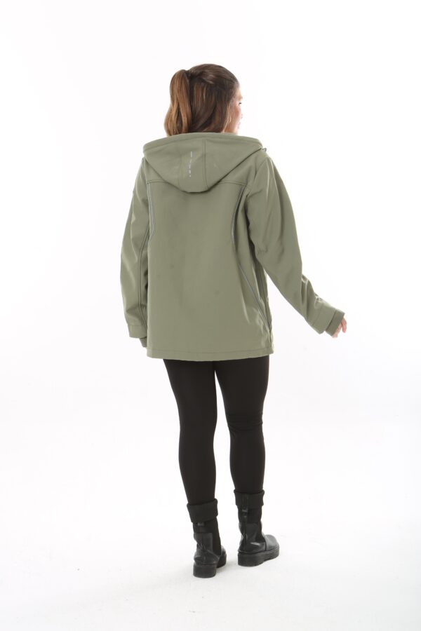 Oversized Waterproof ActiveWear Jackets /w Hoodie an Zipper front, Rainproof